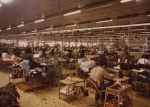 usine en activité (vers les années 80)